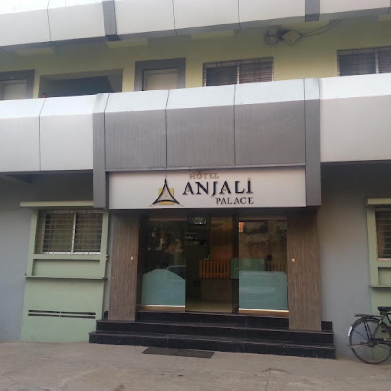 Hotel Anjali Palace Bhudzs Kültér fotó