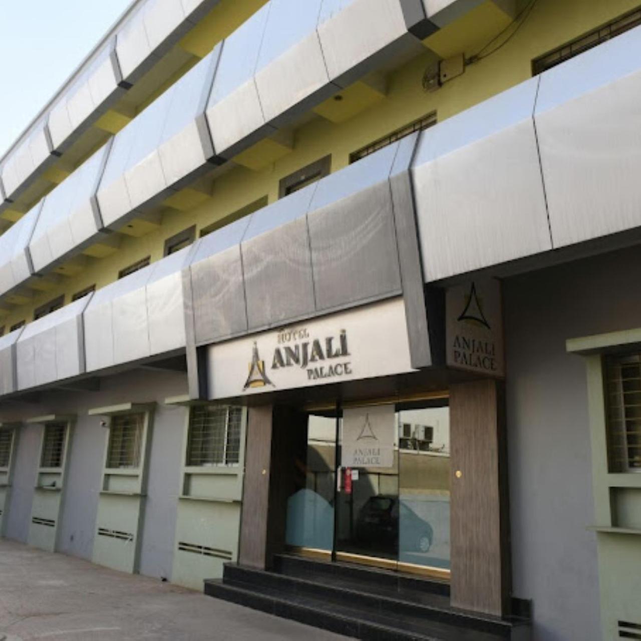 Hotel Anjali Palace Bhudzs Kültér fotó